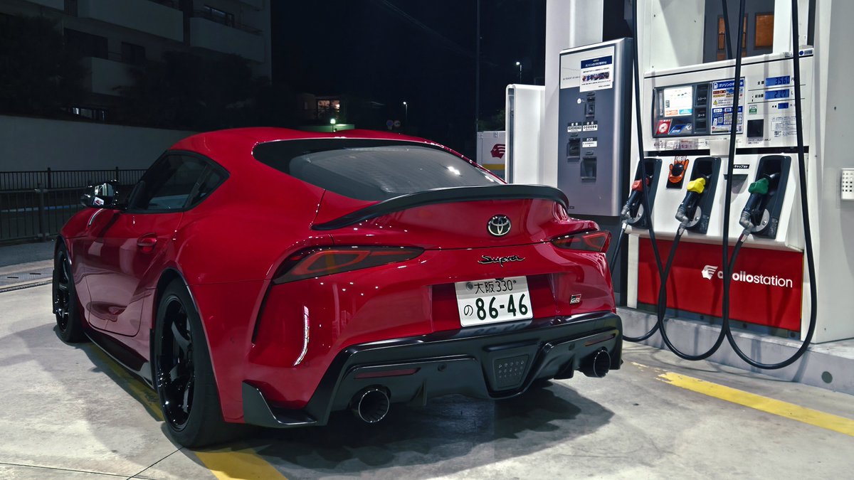 s_toshi0705's tweet photo. 入れても入れても減るガソリン⛽ https://t.co/E4lQFNF264
