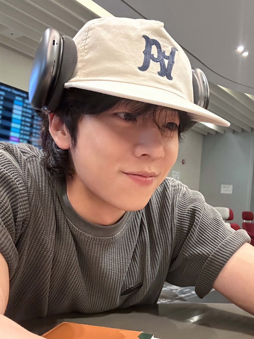chaejhyp's tweet photo. Puas"in hari ini. Besok udh sibuk lagi wkwk https://t.co/1p2arIQWo3