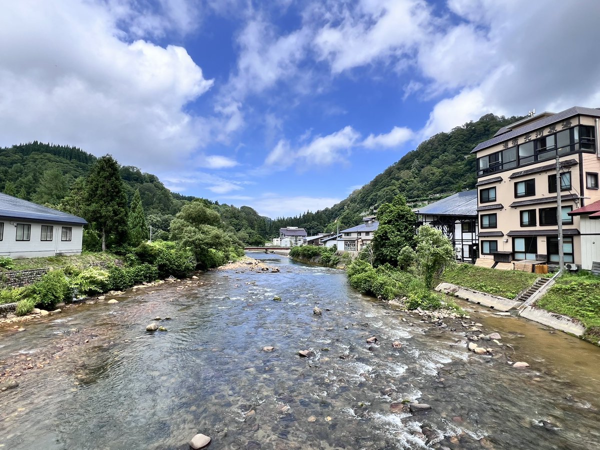 ZOOGOGO3's tweet photo. #山形 #大蔵村 #肘折 #肘折温泉 ♨️

#時差投稿
2026.07 #ひとり湯治 2日目♪

お宿に戻って少し休んで
また お散歩✨

#銅山川 沿いを歩いて 寿屋さんへ
お昼をいただきに😋 https://t.co/MI20fni6d5