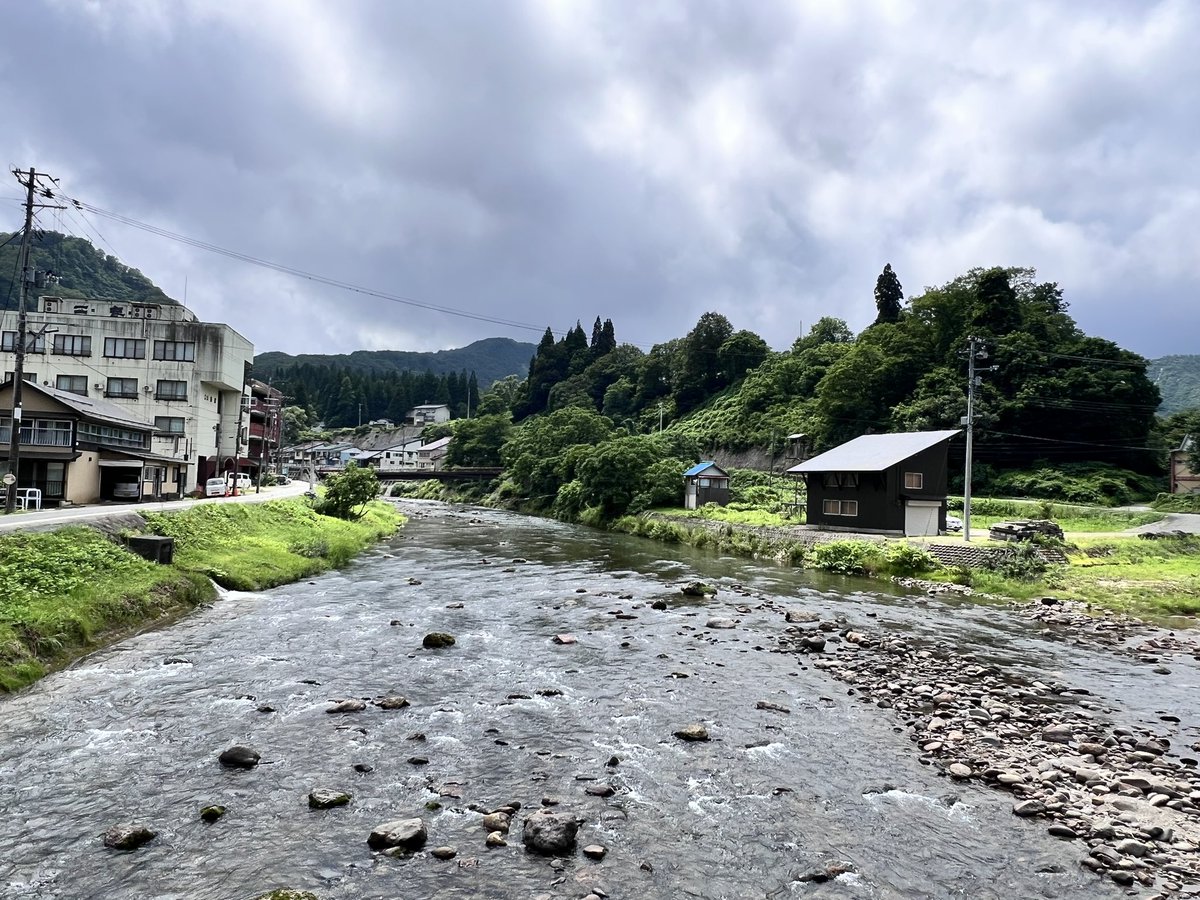 ZOOGOGO3's tweet photo. #山形 #大蔵村 #肘折 #肘折温泉 ♨️

#時差投稿
2026.07 #ひとり湯治 2日目♪

お宿に戻って少し休んで
また お散歩✨

#銅山川 沿いを歩いて 寿屋さんへ
お昼をいただきに😋 https://t.co/MI20fni6d5
