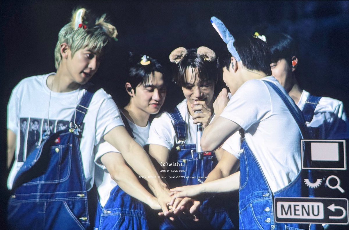 xunhuas's tweet photo. THANK YOU, EXO!

WE ARE ONE FOREVER 🤍 https://t.co/TU9MmmKDnM
