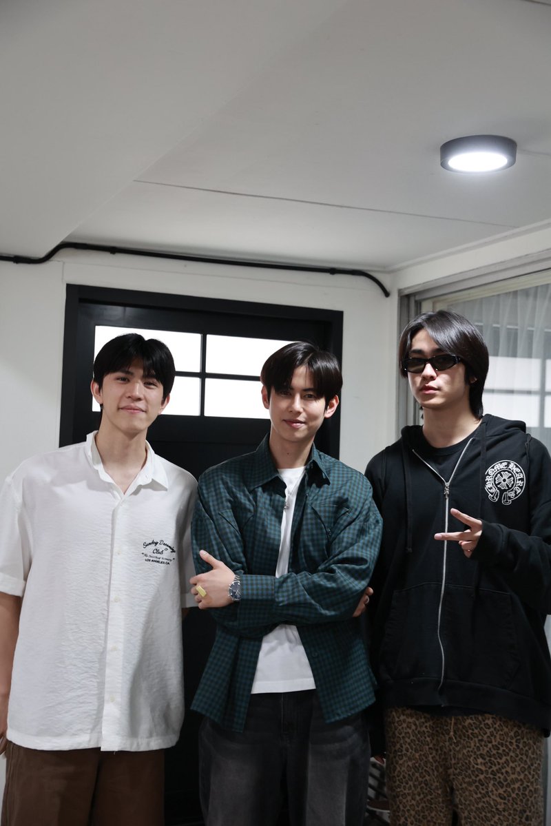 LovesEchoes_'s tweet photo. ฝากเนื้อฝากตัวและเป็นกำลังใจให้พวกเราน้องเอคโค่ด้วยนะค้า 📄🎤💗
#LovesEchoesSeries

@jaoyngs @mewnich__ @yolochari @Mook_akii @yacht_patsit @besevboom @save_saisawat https://t.co/dSySegzN2O
