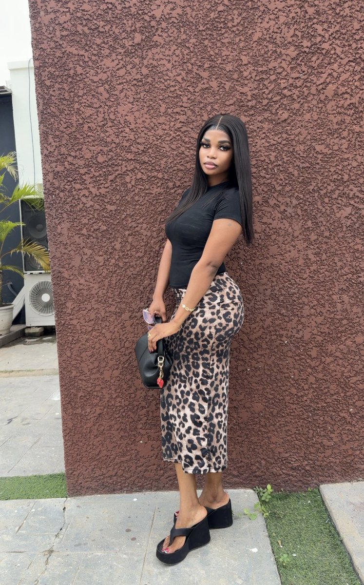 Fine_girlrita tweet media
