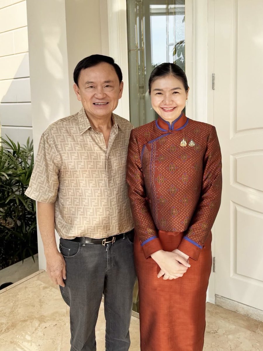 chaxptp's tweet photo. w/ Former Prime Minister Thaksin ❤️ https://t.co/FcJS0e8VDQ