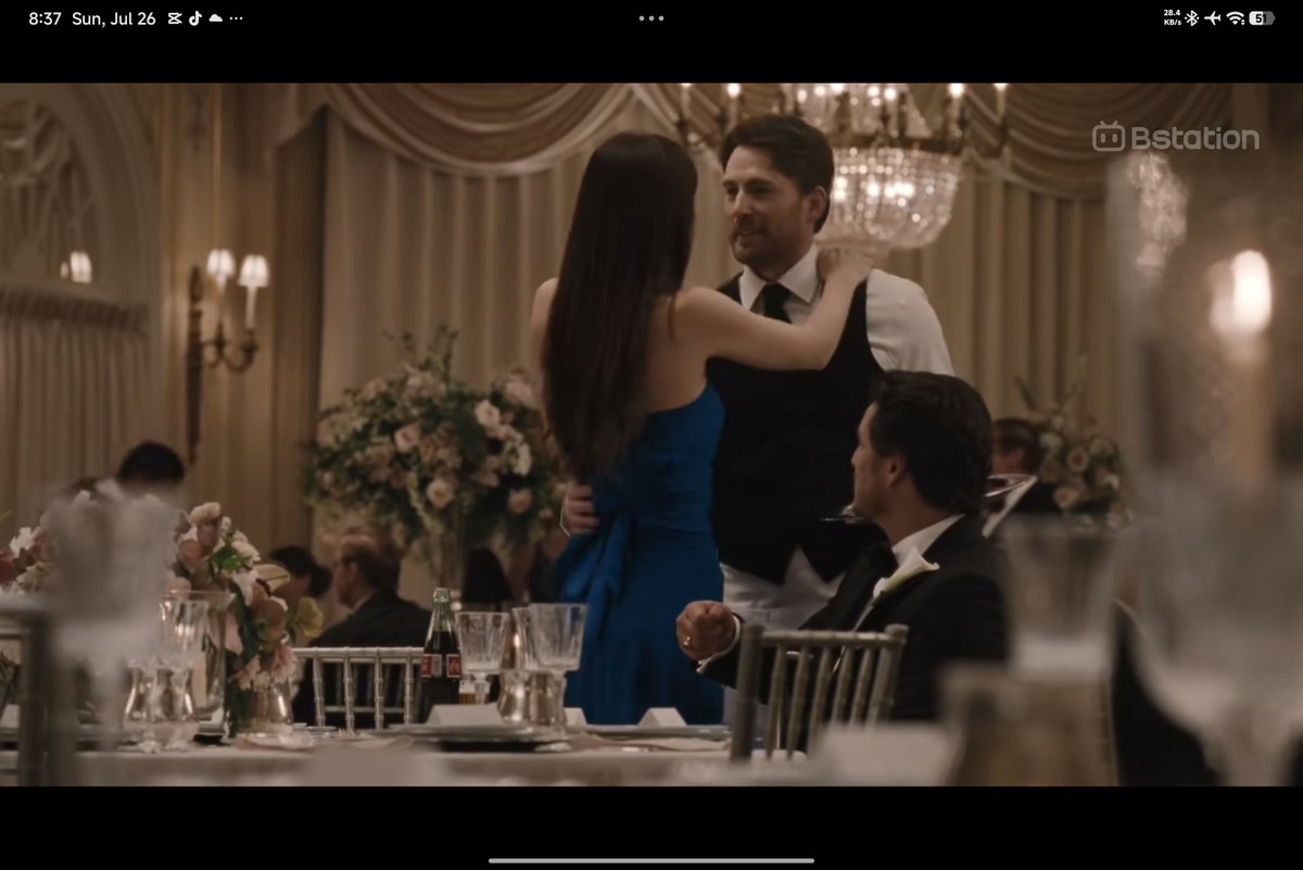 _10HNNY's tweet photo. THATS MY DREAM MBA DI REBUT SAMA PEDRO PASCAL AND CHRIS EVANS https://t.co/4GVW2M7V1I