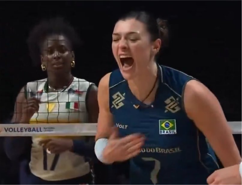 SrtaDay's tweet photo. obrigada PINKMARY 🫶🏻 ORGULHO #VoleiNoSportv https://t.co/4p5nzRkevX