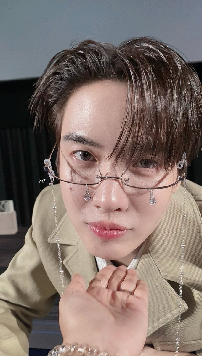 ployyrha's tweet photo. บ้าหน่าาาาาา..แฟนกันยังไม่ทำขนาดนี้เลยยยยย🤣🤣🤣🤣

MEMORIES WITH MAXKY
#MAXKY1stFANSIGN https://t.co/LjoNJOQE5p