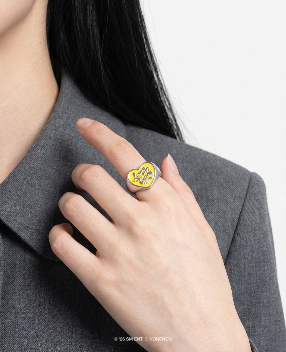 H2HCARMEN_WORLD's tweet photo. Hearts2Hearts x Nonenon 
For the lemon-yellow collaboration jewelry collection 🍋💛

#Hearts2Hearts #하츠투하츠 #H2H https://t.co/ZDtNjPrdSF