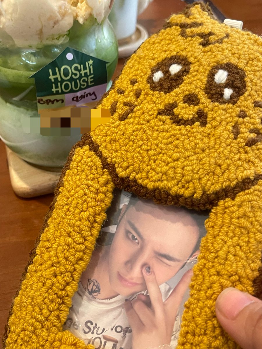 lavenderCiao's tweet photo. 4/7 @mbwharem_13 @coupsisluv @iitreasureuu ,
pamilee at the usual place, Hoshi House! opkors with our bebez poca holder by @ChubbyCherries_ #notsponsered #roadtoOT13svtpocaholder
@gameboiwonuuuu @samgyyel @grasyang3_3 sana naman magpakita kayo next time heheheheheheh https://t.co/Ut2CGTZHMd
