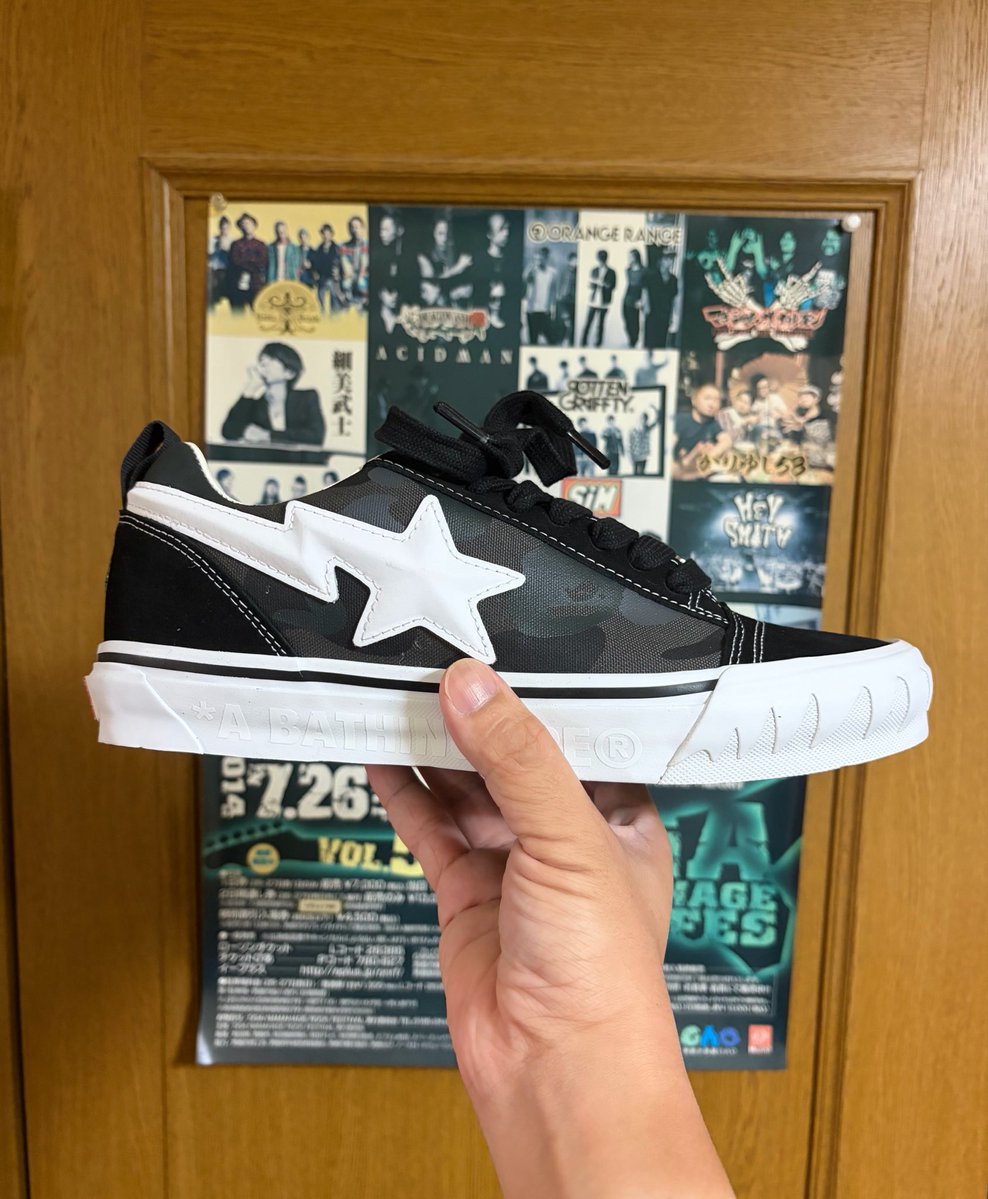 surutan110's tweet photo. bape×vans ヌースクール
#vans https://t.co/WyXH8yUSVV
