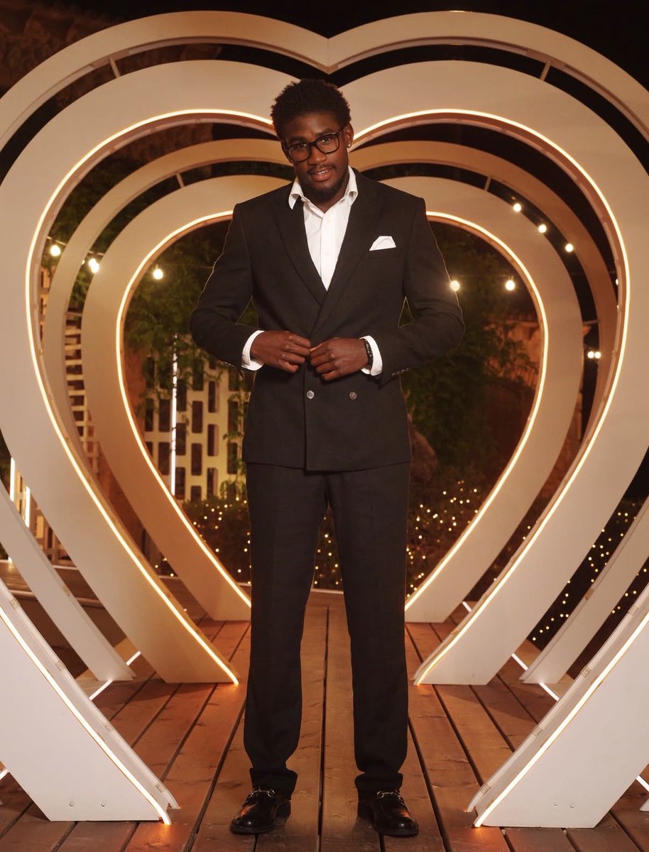BabyM07's tweet photo. As Love Island comes to an end , my winners 👇🏽

Julia the feisty straight talker.
Lorenzo the one who learnt that its ok to open up and give love a chance to the right one. 

Angelista the sweet ,cool and calm one.
Simba the one who’s redemption has been so loud .

#LoveIsland https://t.co/u4egNwZEQ2