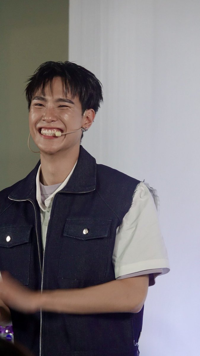 NIVEA_Thailand's tweet photo. เสิร์ฟความสดใสของพี่จูอีกสักหนึ่ง น่ารักฝุดๆ เลยค้าบบบ 🥰

#NIVEAMicellarXJuniorMark https://t.co/jRjZ8rYad9