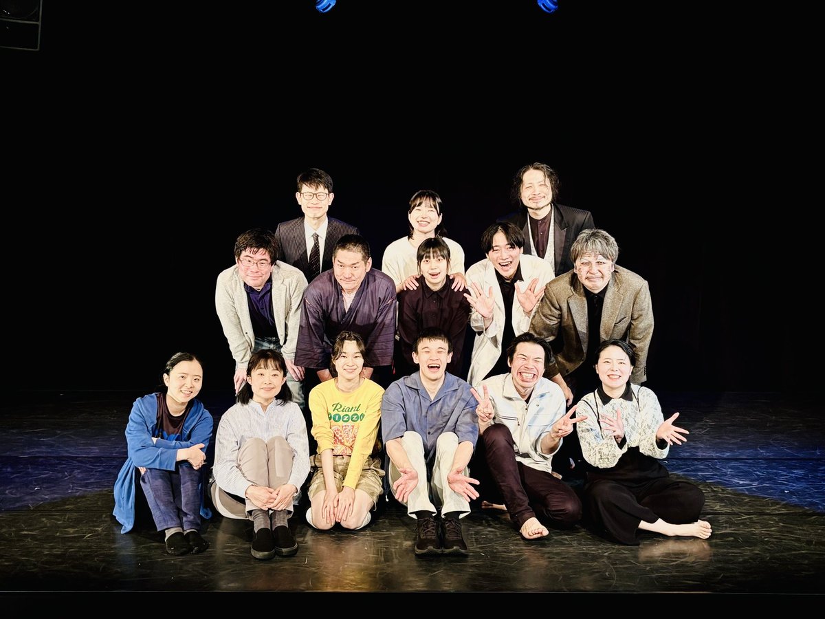 engekikousya's tweet photo. 遅くなりましたがカタリナアートレストランvol.4、演劇公社ライトマン「王様の椅子」無事に終演のご報告です！
気にかけていただいた方々、ご来場のお客様、カタリナスタジオさん、誠にありがとうございました！
ちょっぴり癖のある内容でしたが概ね好評で一安心です！

#カタリナアートレストラン https://t.co/cAmeSnbyez