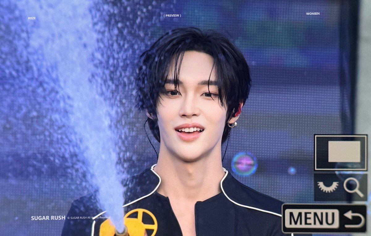 설 tweet media