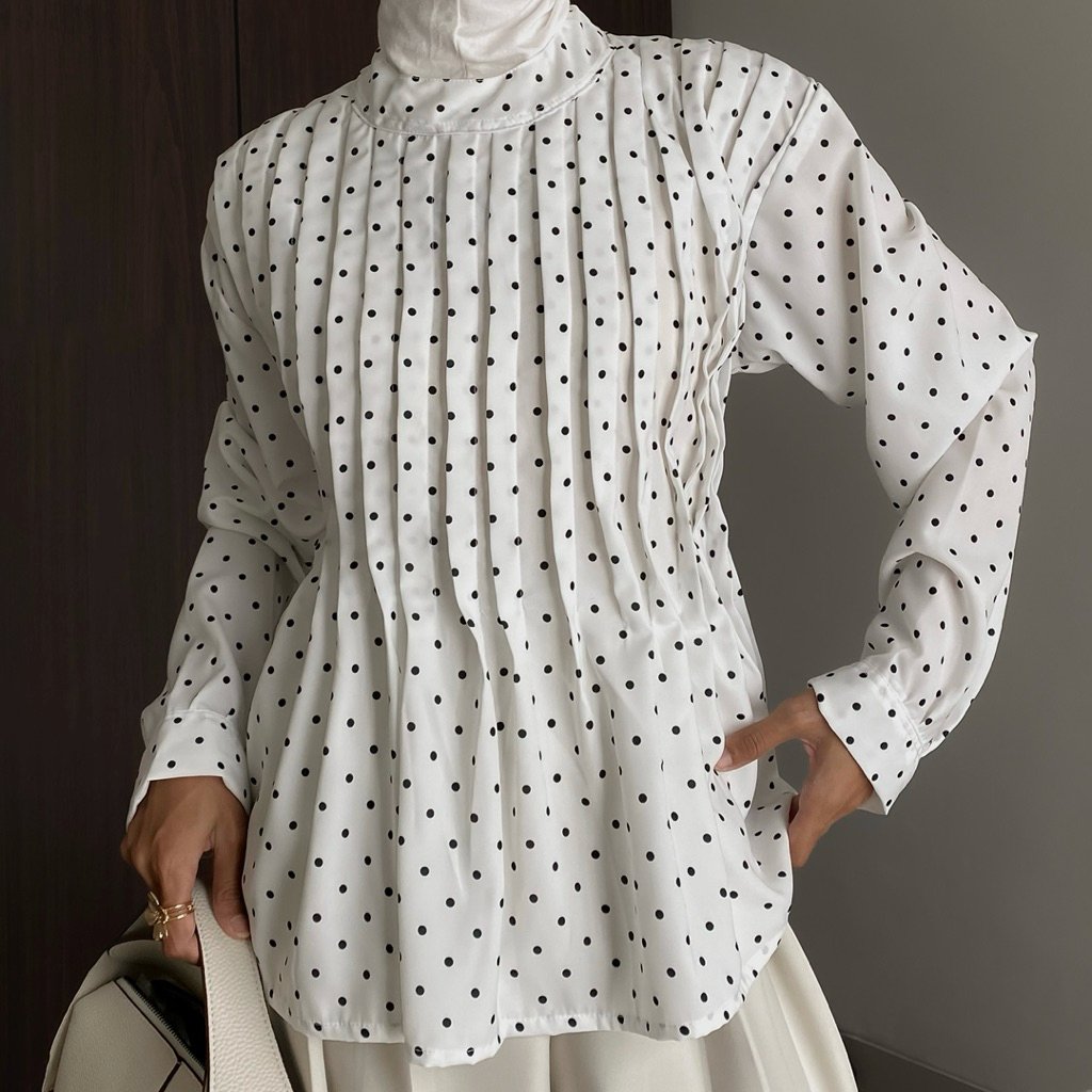 cuteeeeee__'s tweet photo. cute outfit you might like https://t.co/dgS0bawk4Z