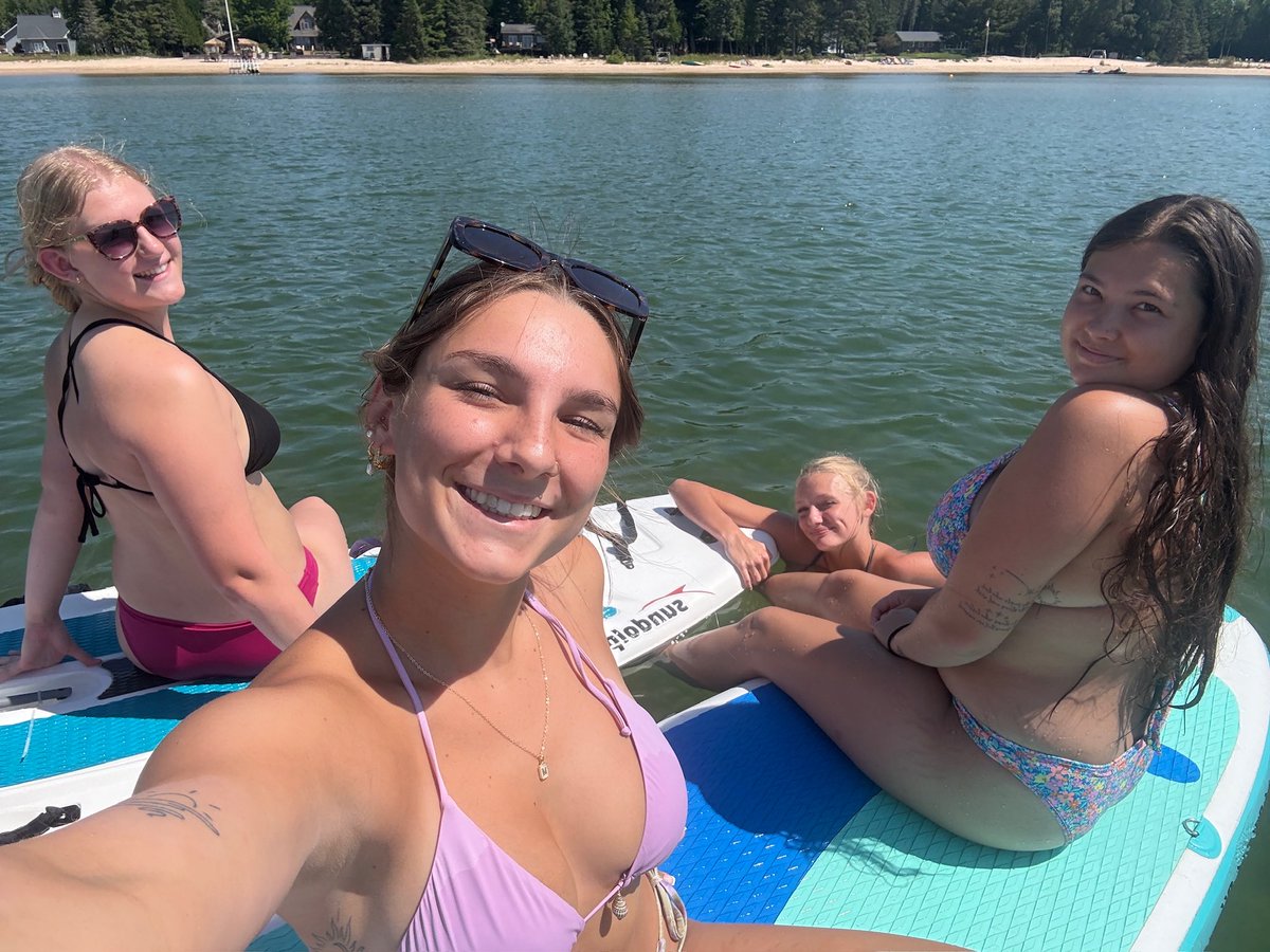 BreeDeeVB's tweet photo. Come join us 🤪🥰🏐😜 https://t.co/8vkSrhtXjG