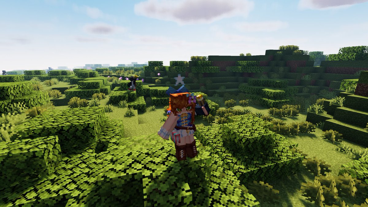 sunnieryans's tweet photo. start yelling out dance break while exploring in mc and doing so becomes a lot more fun https://t.co/Dsnz2BQ6R1