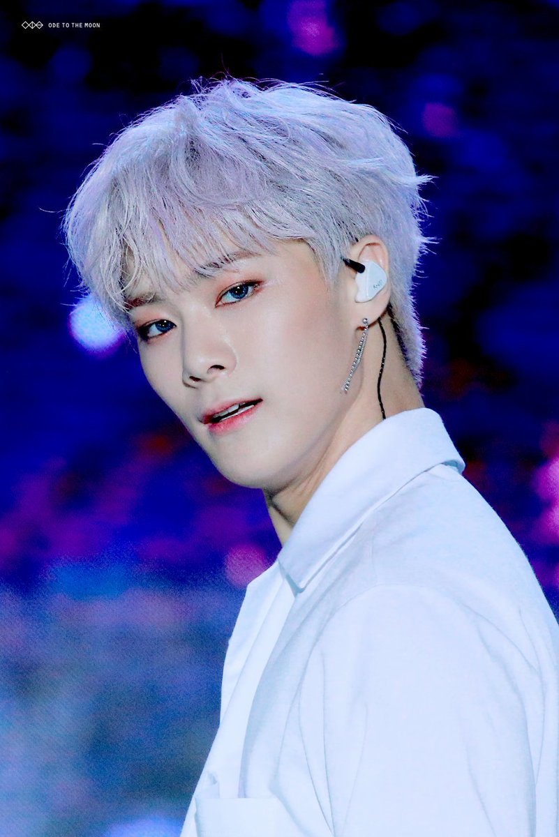moonbin_at's tweet photo. 오늘도 너답게 빛나고 있기를

#문빈 #MOONBIN
#여전히_나의_예쁜달 🌙 https://t.co/27ZhBFPbB4