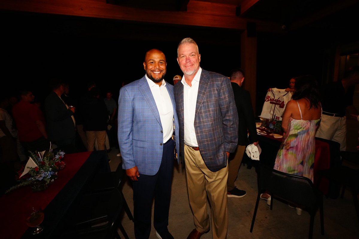 Braves's tweet photo. Scenes from Saturday in Cooperstown 😃 https://t.co/I5T1W4UuJi