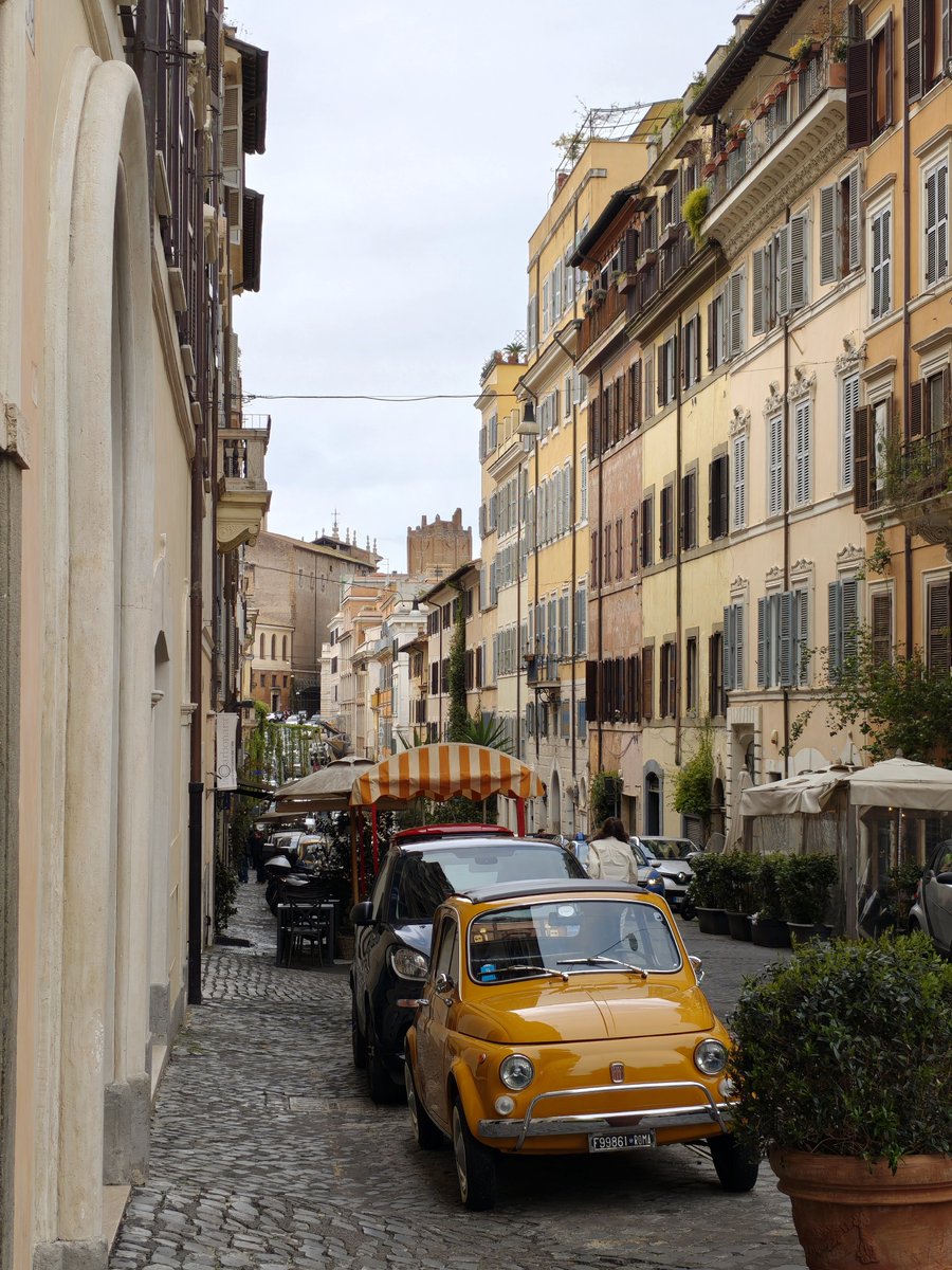 riasnap's tweet photo. Roma, Lazio https://t.co/WYav3Uz4tP