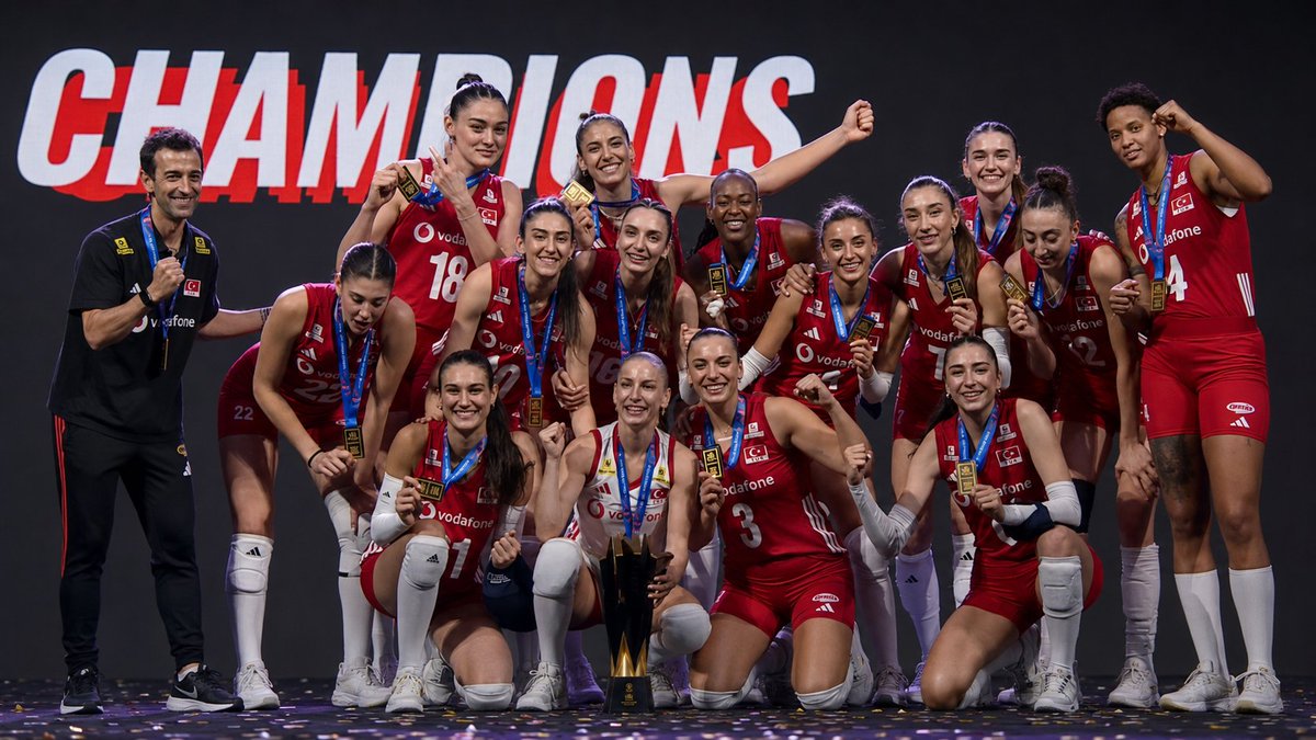 DAK_idea's tweet photo. Filenin Sultanları yine tarih yazdı! 🇹🇷🏆

A Millî Kadın Voleybol Takımımız, 2026 VNL finalinde Brezilya’yı 3-1 mağlup ederek ikinci kez Milletler Ligi şampiyonu oldu!

Emeği geçen herkesi yürekten kutluyoruz. 
Gururumuzsunuz! ❤️🤍🇹🇷
#FileninSultanları #VNL2026 #SONDAKİKA https://t.co/mMakt0BEdY