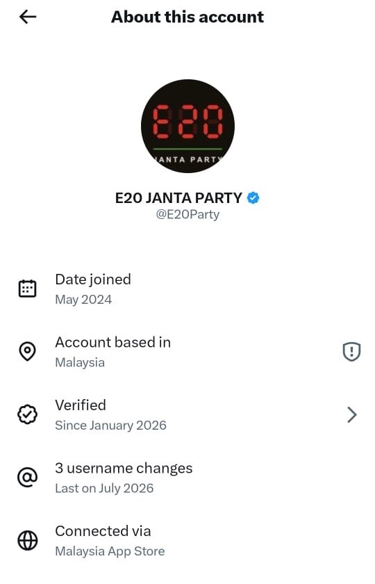 KumaarSaagar's tweet photo. देखिए कैसे मलेशिया के इस जिहादी ने एक और अकाउंट बना लिया है,और सरकार को बदनाम करने की कोशिश शुरू हो चुकी है।

समय रहते ऐसे सांपों का फन पहले ही कुचल दो। https://t.co/1kmLC3NFC3