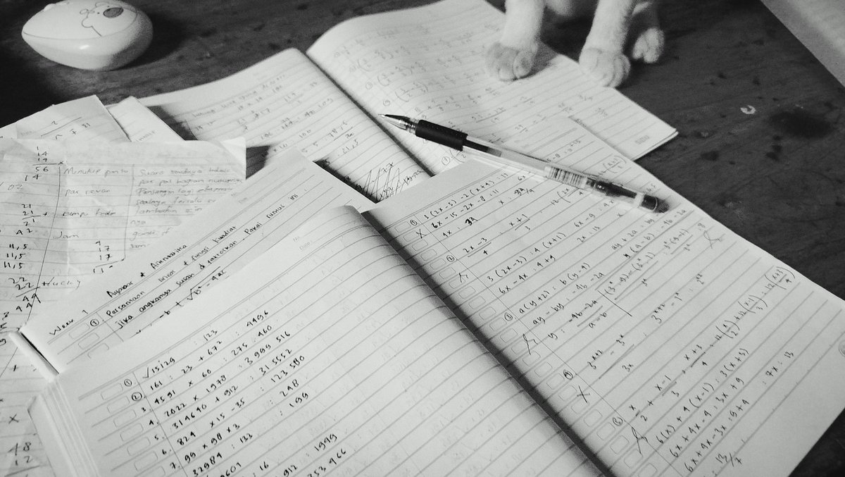 n00yu_s's tweet photo. 26.07.2026ִֶ ࣪ ִֶָ་༘࿐
────୨ৎ────
📚kᥲᥒ᥆уі's s𝗍ᥙძу ⍴r᥆grᥱss ᝰ.ᐟ

haakkkhhhh hari ini full drilling soal lagii, walaupun pusing tp gpp aku betah kok:)) paling banyak sih ngerjain variasi aljabar krna masih jdi pr bgt buat aku https://t.co/PDBRAp5zpo
