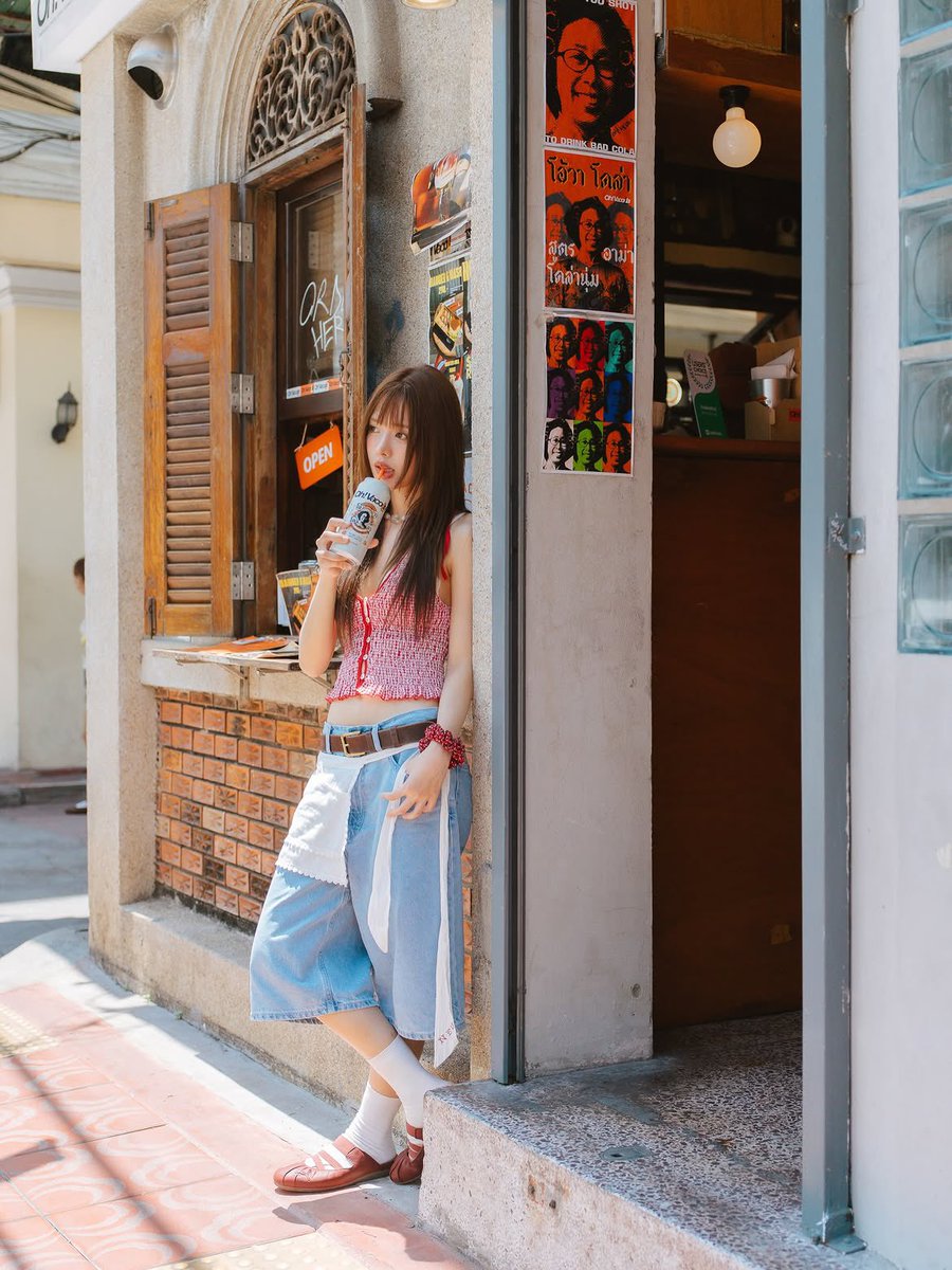 Mimpanthitammfc's tweet photo. 260726 mimu.p Instagram update
“Think these shoes can lead me straight to your heart? 👞💖 #Speedcat #SpeedcatMule #PUMATH”
🖇️ https://t.co/ws6wIT9mRc
Yes, ofc, baby 😍
#MimPanthita https://t.co/HjwRk7E52X