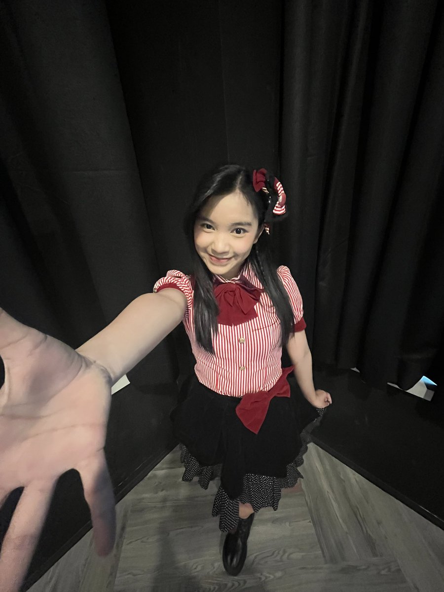 N_IntanJKT48's tweet photo. TYSM INFINITY FOR TODAY!!! festival sakura matsuri 2026 yang sangat seruu.. akhirnya kita #13ersembilan bisa tampil full team dan shonichi off air untuk adik ralyne, sona, bella.. hati’ di jalan pulangnya yaa, bahagia selalu semuanyaa❤️ lysm infinity bub. https://t.co/ZmYA8A2RDl