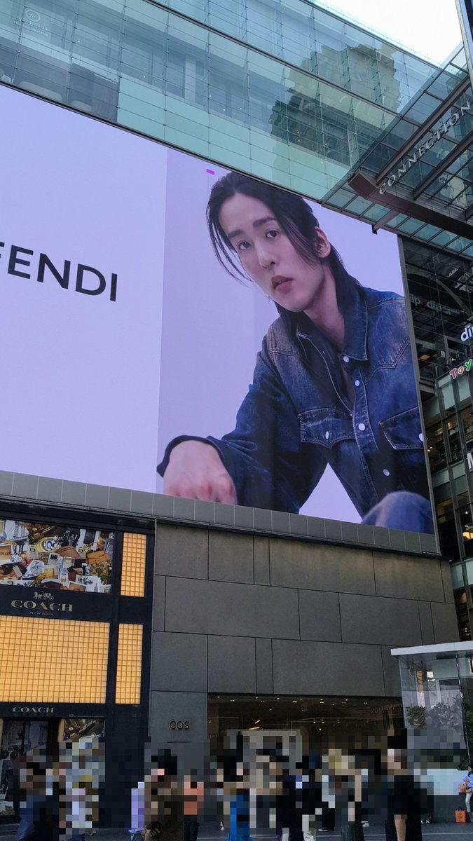 sunomiyoko's tweet photo. ehehe i met meme today HENSEM SIOTTTT 🥹😭🥹😭🥹😭 https://t.co/sXmcbWQlwn