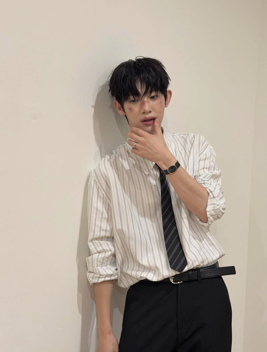 두벼리 tweet media
