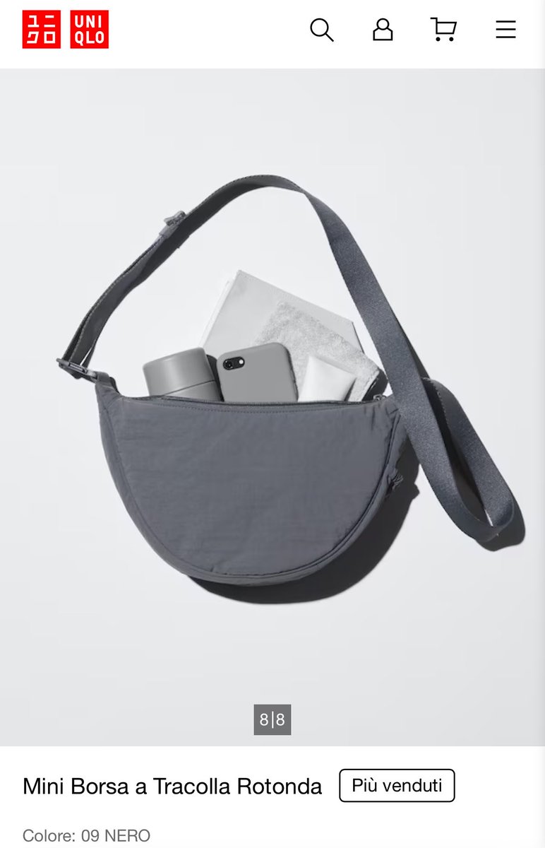 veneresirena's tweet photo. amori ma la borsa viralissima di uniqlo (questa per intenderci) è davvero così comoda e iconica come dicono ???? https://t.co/5KtF7DaBC0