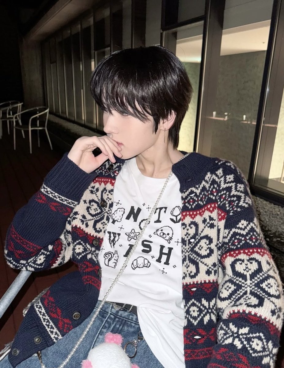 neowish_'s tweet photo. 当時16歳　←流石に嘘すぎ。信じたくない話。 https://t.co/tUBCTrrkLX