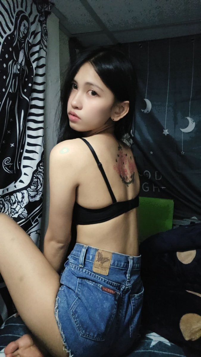 Darkside1469756's tweet photo. เคยเย็ดทัก
#สุพรรณ #สุพรรณบุรี https://t.co/cvaAws2pFK