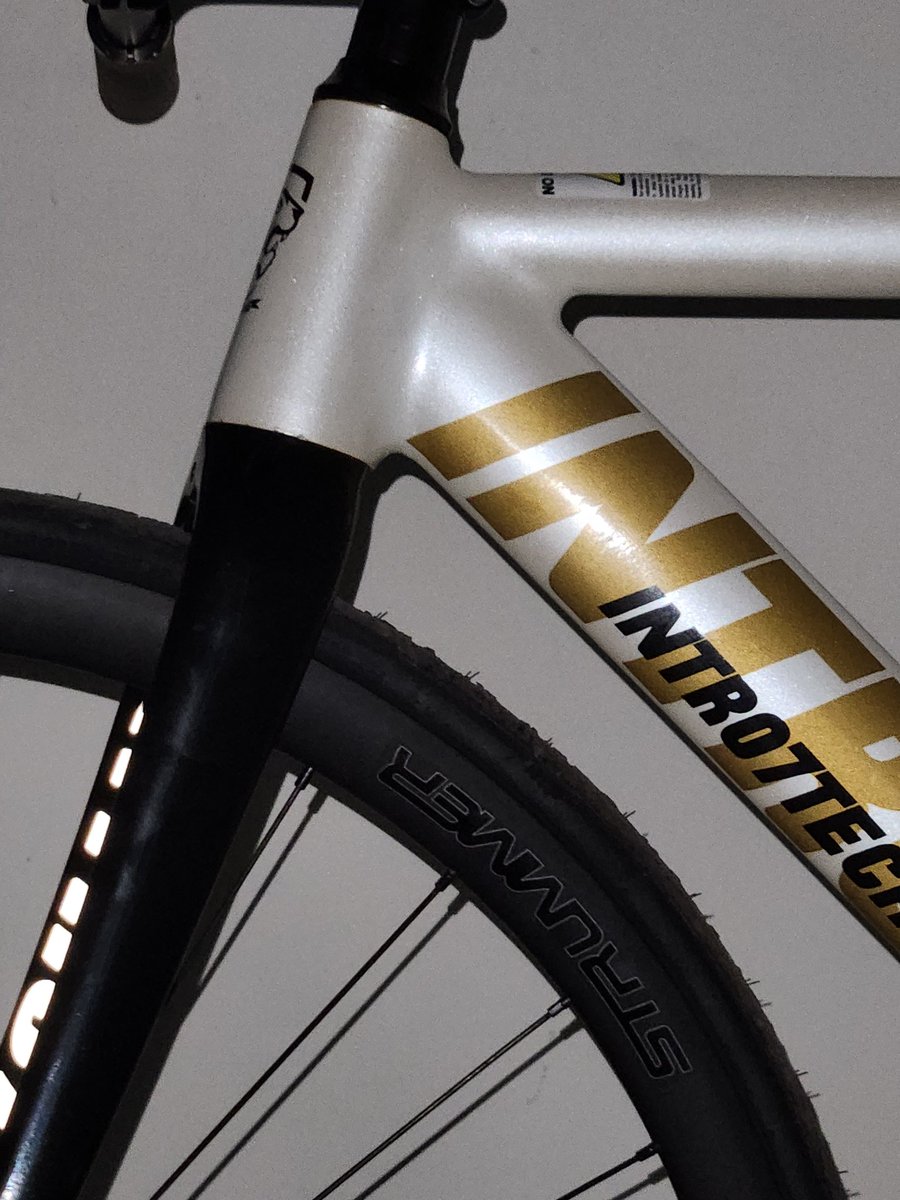 dhavidlee_'s tweet photo. #fnfjb WTS FS INTRO7TECH FS01 #fnfjb https://t.co/8d4TCiAN3G
