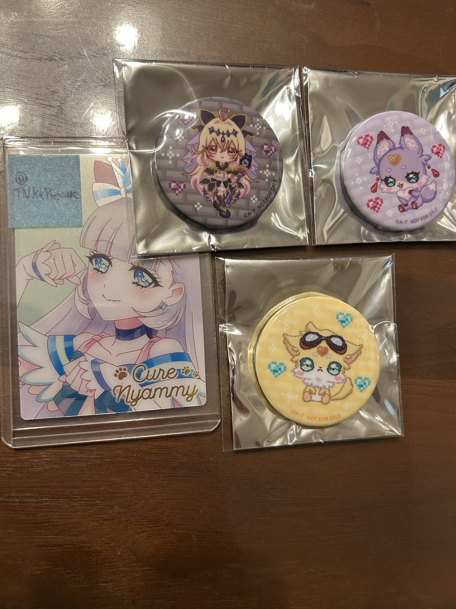 TNKkPrecure's tweet photo. 交換　名探偵プリキュア　たんプリ　ドットアート　ノベルティ　ミニ缶バッジ

出→画像（アルカナ、マシュタン、ジェット先輩）

求→エクレール、ポチタン、シュシュタン

妖精決まり次第アルカナ1:1可能
纏めて優先。検索よりお気軽にお声掛けください。 https://t.co/SGK6B2EZ3B