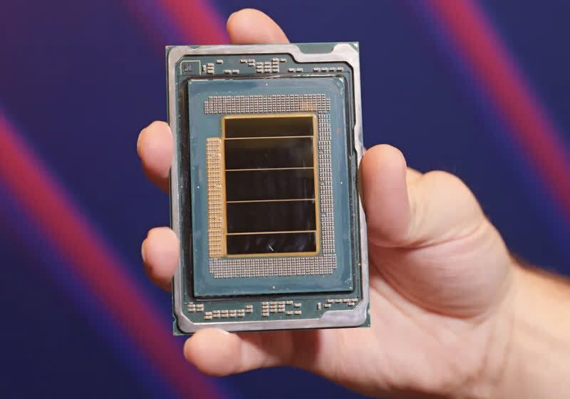TechSpot's tweet photo. Intel is reversing course and bringing hyper-threading back to its server chips

The feature returns with Xeon 8 "Coral Rapids" in 2028, but there's no word if client CPUs will follow
https://t.co/OHcvHWVpEp https://t.co/EEoBqY3dfg