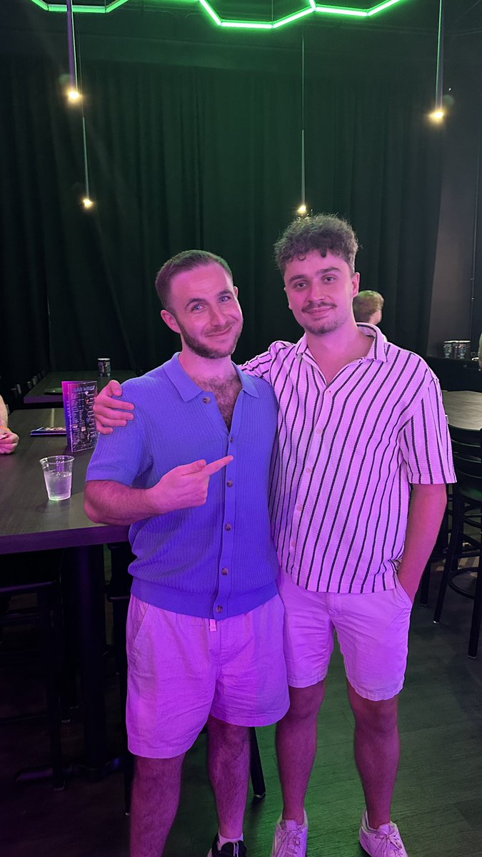 GernaderJake's tweet photo. Finally met the editor himself, Mr @stonewallVFX 

Then this random dude just showed up talking about Destiny 3 and it ended up being @MacticsG1! https://t.co/FQWLwumbuu