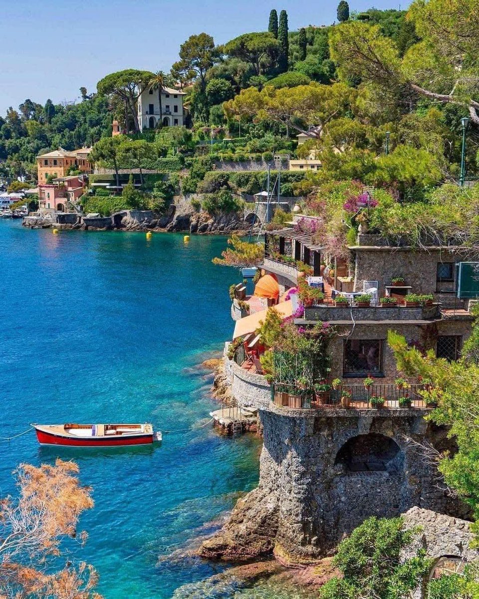 PrettyCitiesX's tweet photo. Portofino, Liguria, Italy 🇮🇹 https://t.co/cSxOScYGeW