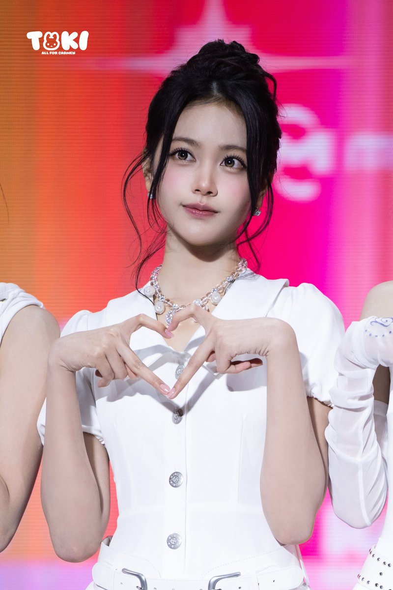 tokiii_0328's tweet photo. 260725 kma
공주님 하트

#CARMEN  #카르멘  
#Hearts2Hearts #하츠투하츠 #H2H https://t.co/WRvHwWCKbl