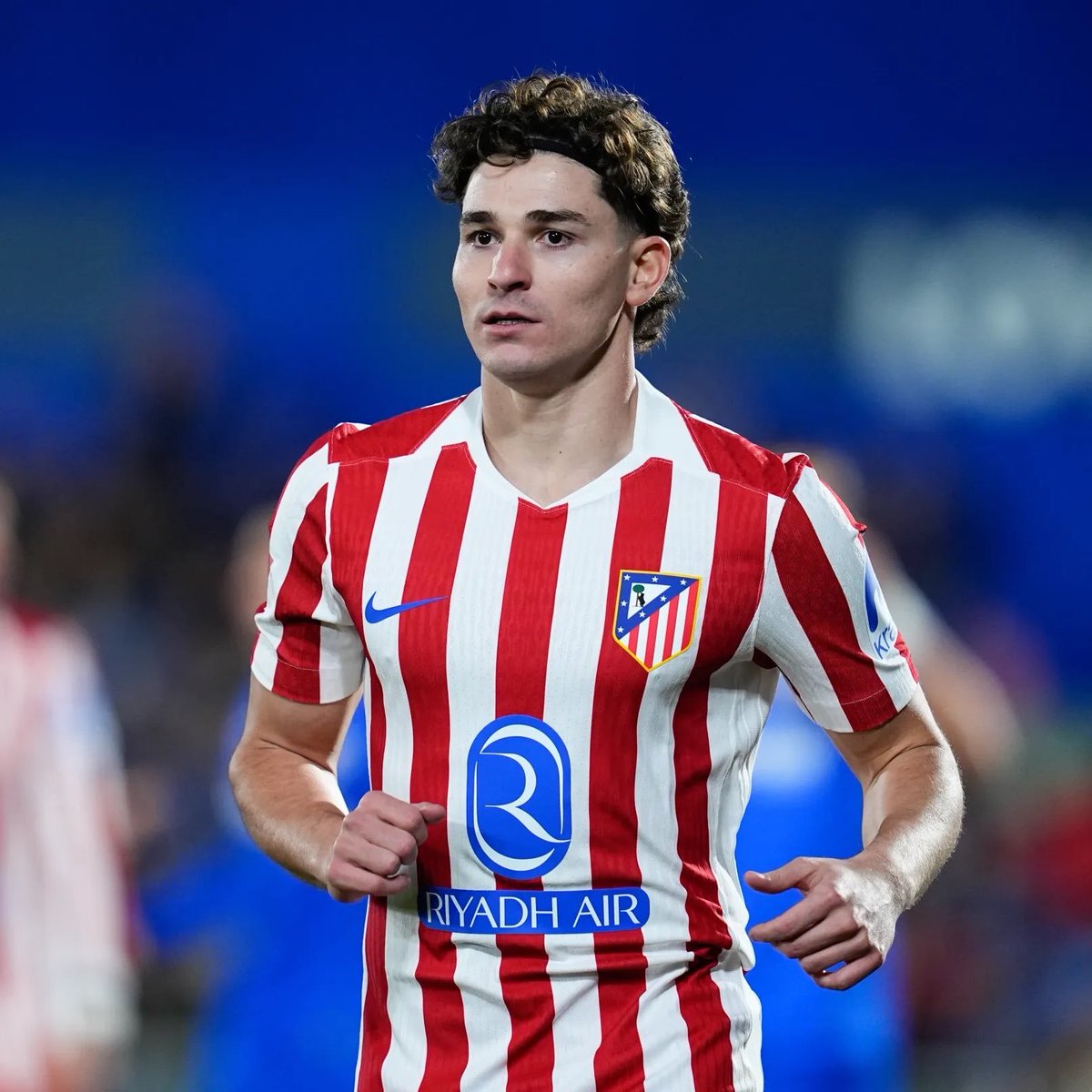 SleeperAtletico's tweet photo. 🚨BREAKING: Barça now FULLY understands that Atlético Madrid will not change its stance regarding Julián Alvarez.

The focus now is on whether the player will make another move.

The countdown to resolving this saga has begun. https://t.co/sYZqM91rNX