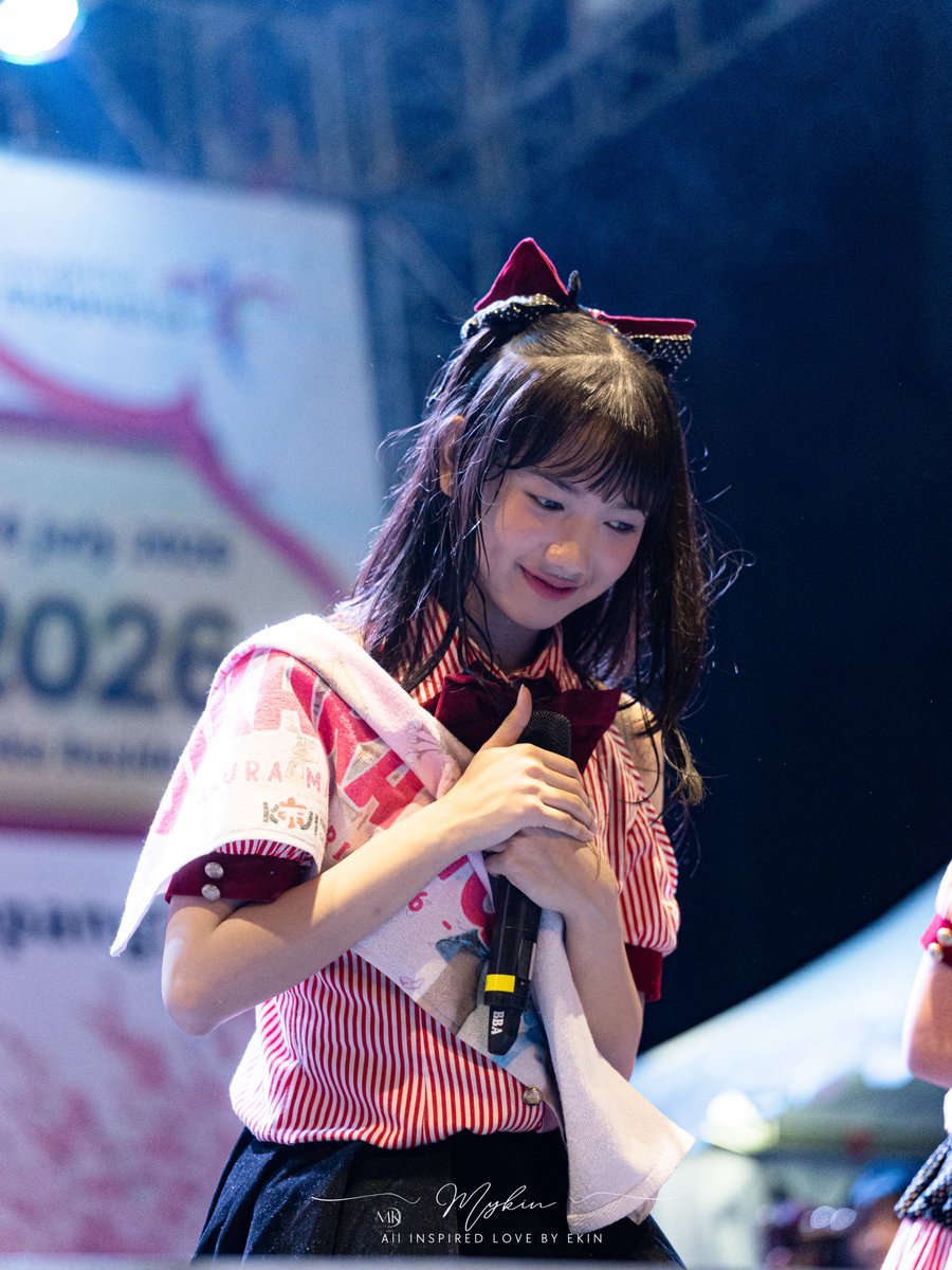 Mykin_id's tweet photo. Terima kasih ya buat Off Air ke 2 kamu Selamat ya banyak jadi Center @Ekin_JKT48 π©΅π©΅
260726 || Kaji Sakura Matsuri 2026
#Mykin #BeeMykin #μΉμ νλμν¨ https://t.co/PBrbIvmP27