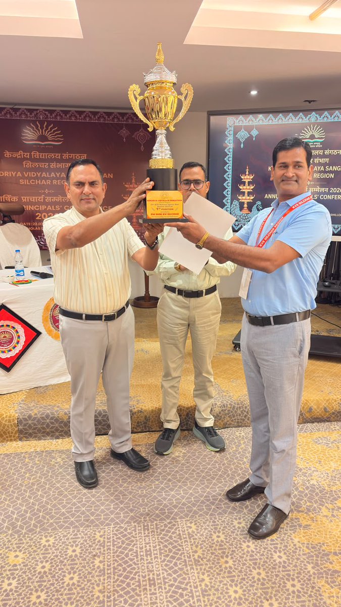 rscsilchar23's tweet photo. 🏆Heartiest Congratulations to PM SHRI K V Silchar on securing 1st Position for Outstanding Overall Performance in the 54th KVS National Sports Meet 2025–26 🎉
Special congratulations to Sri Ankur Dixit for his inspiring leadership&amp; dedicated efforts behind this achievement. https://t.co/v5xSr4tQ9Q