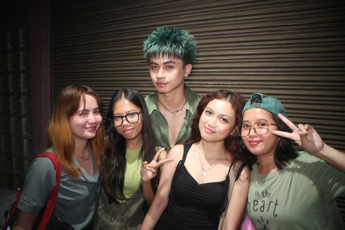 vinavalentin24's tweet photo. From the classroom to the spotlight, you did it! 🎤🎓 Keep hopping higher, sa aming bunso! 🐸💚 proud palagi :)<3

#6ENSEKerockNHunt 🍀
@6ENSEofficial #6ENSE #6ENSE_Hunter https://t.co/qCqryacYaW