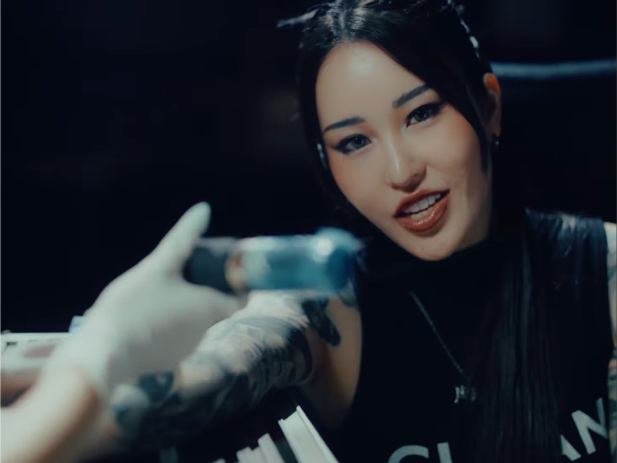 hitominさん　ハッピーバッグ HITOMIN (@Notitle_77) / Posts / X