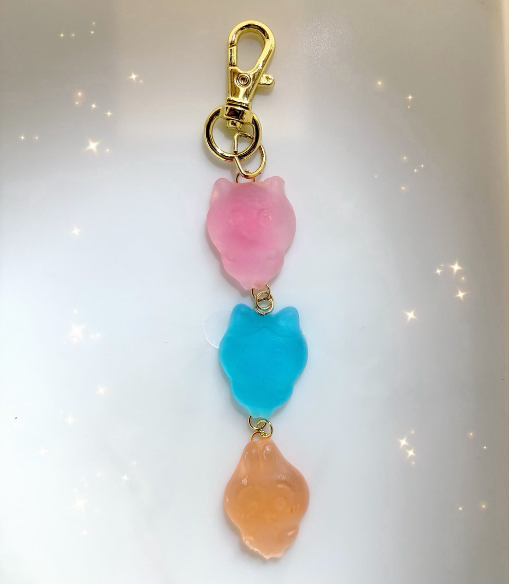 aquamintcat's tweet photo. 久しぶりにグミ型使ってレジン✨
可愛く���来た♡

#ちい活　#ハンドメイド　#レジン https://t.co/J6gUOSwmaq