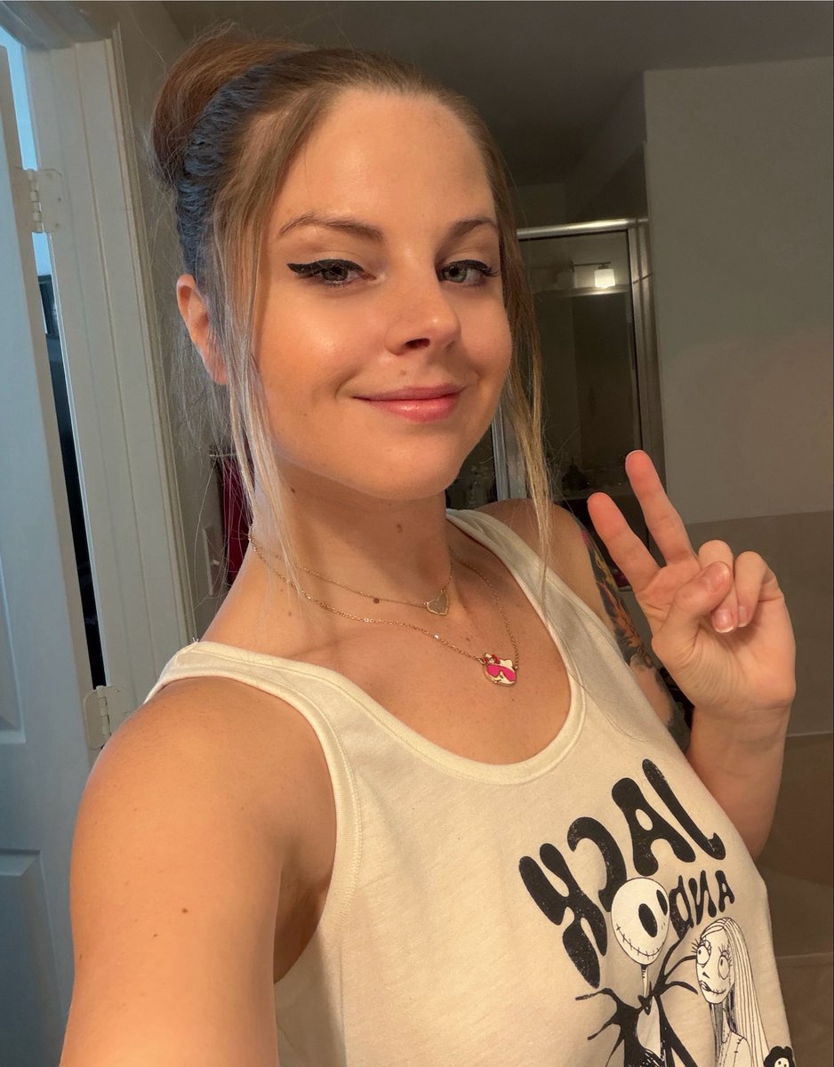 Ashley tweet media