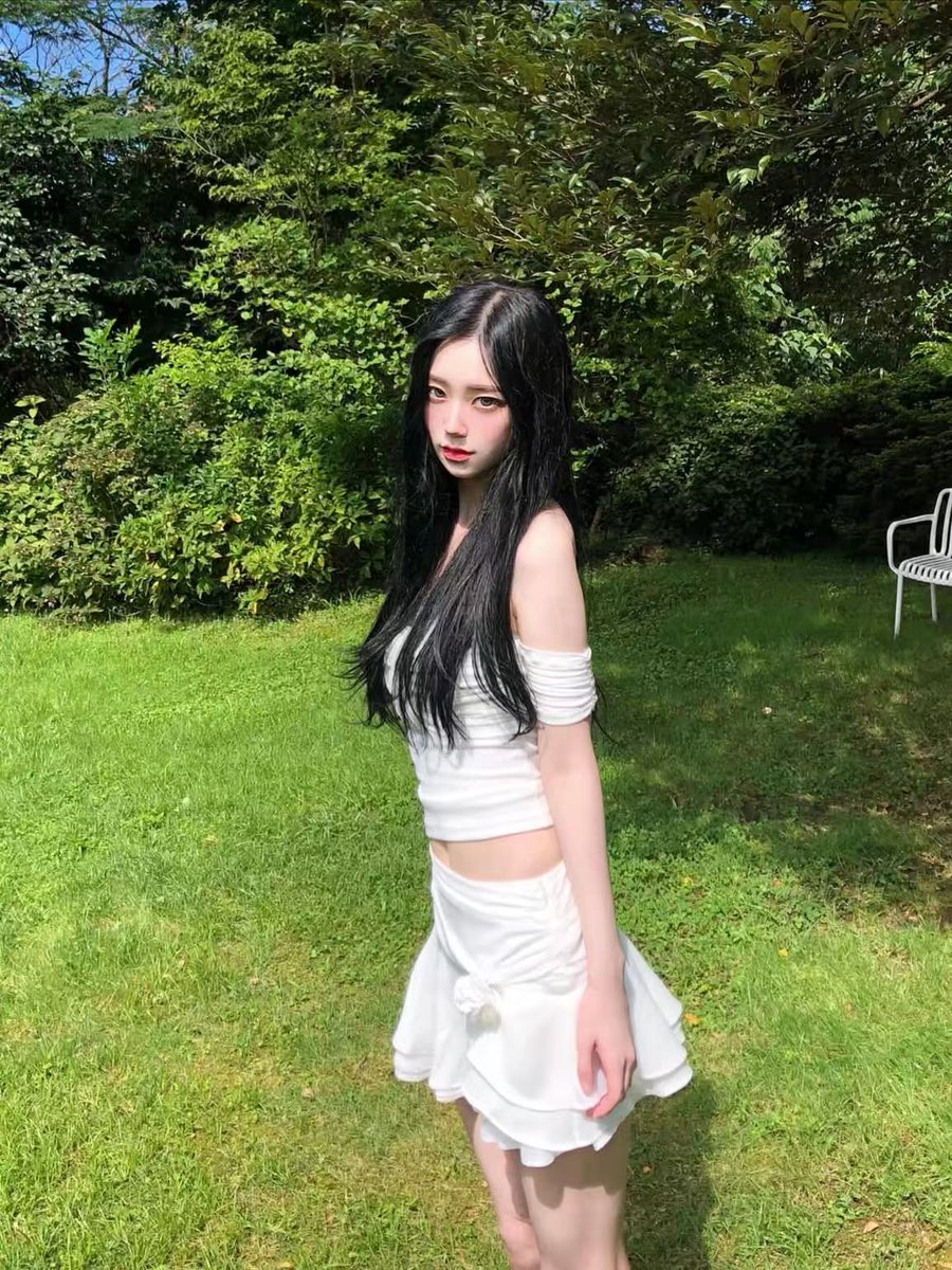 RoseVaugha43145's tweet photo. 每天在推这样发 会不会被法啊~ https://t.co/yM3gfoMASp
