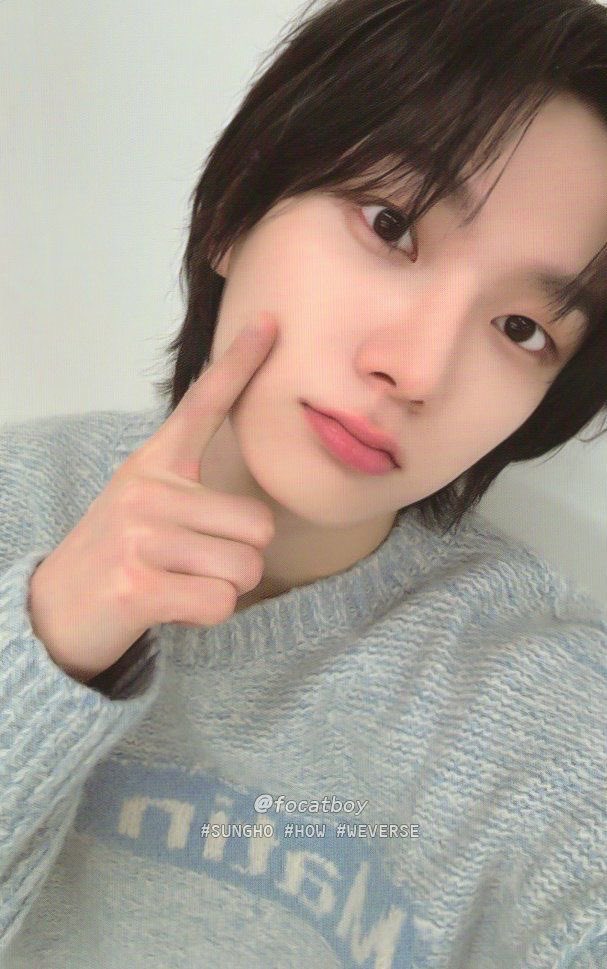 xzullm's tweet photo. 이런애교뿜뿜!😆덩호보고싶다….. https://t.co/E1ROLPcaMK