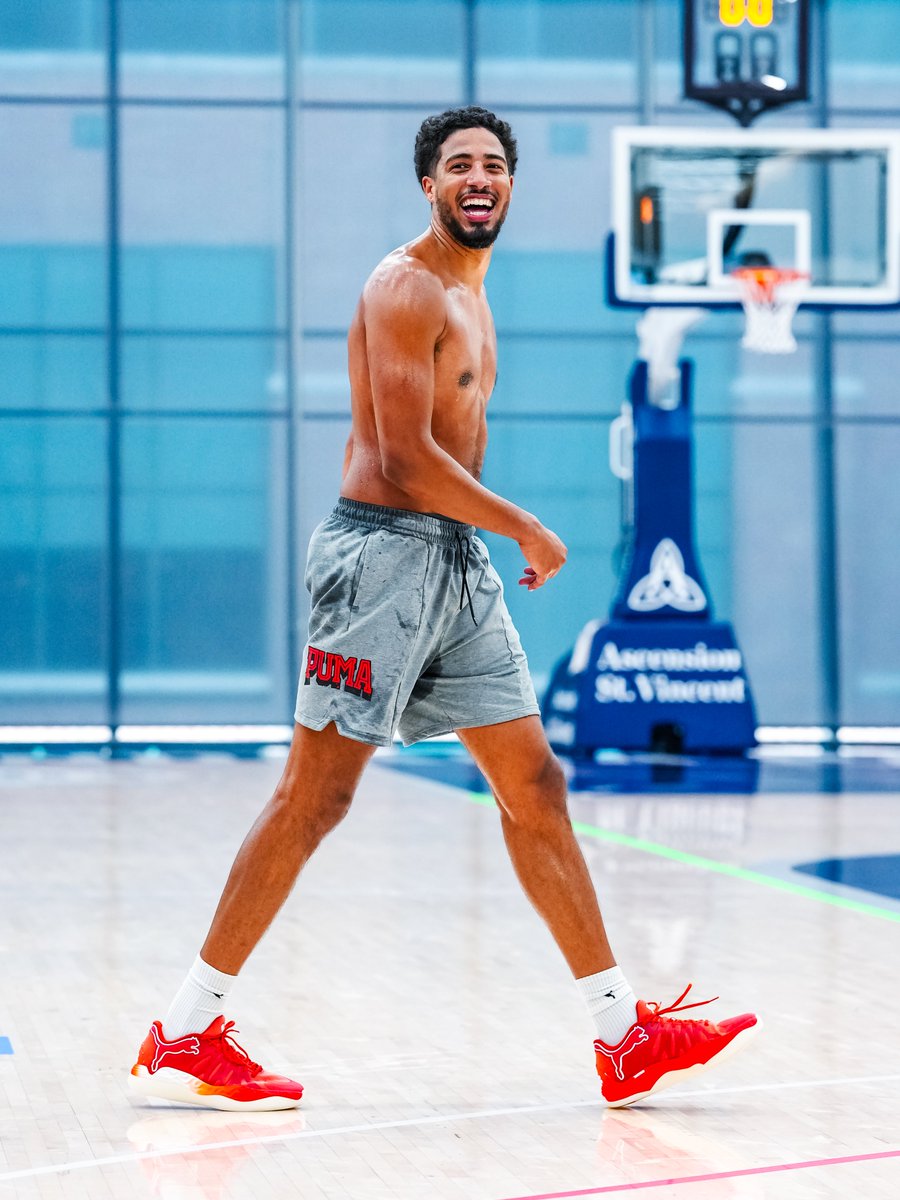 Pacers's tweet photo. Practice roll 📸 Tyrese Haliburton unveiled his Hali 1 "Troy Bolton" PEs 🔥 https://t.co/ERVhjQRvkT